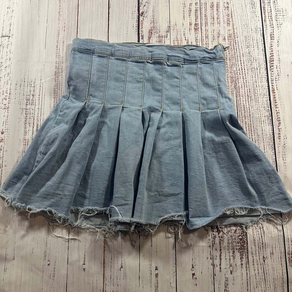 Re Generation Celebrity Pink Y2k Pleated Denim Mini Grunge Skirt with Raw Hem-M